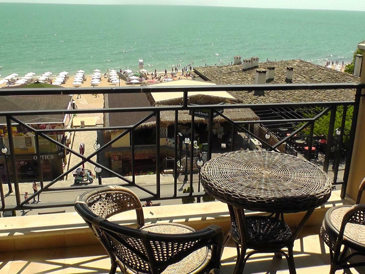 Адмирал- Сирена Golden Sands Ngoại thất bức ảnh