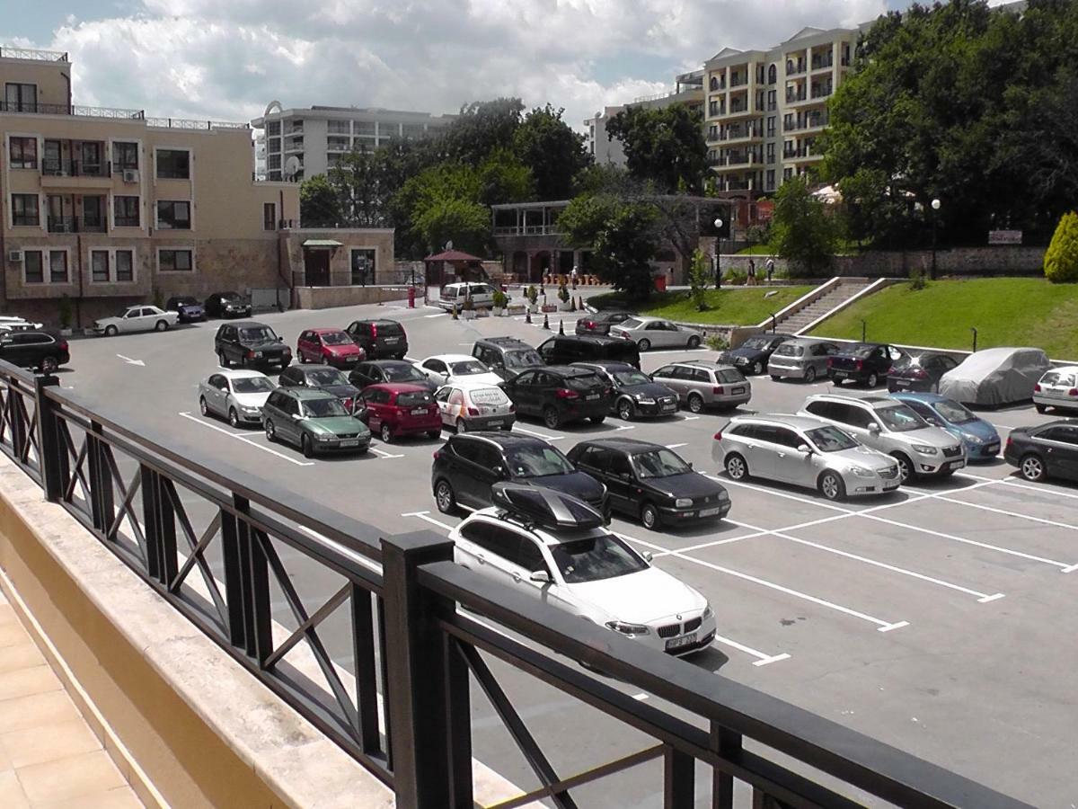 Адмирал- Сирена Golden Sands Ngoại thất bức ảnh